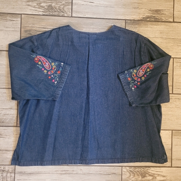 Womens 3X Lightweight Denim Embroidered Paisley Floral Pop-over Blouse Top Boho - Picture 6 of 13